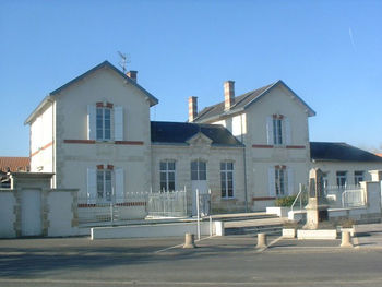 Mairie de Saint-Laurs (79)